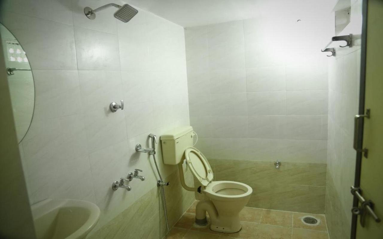 Hotel Megha Resort 함피 외부 사진